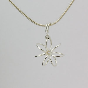 flowerpendant 1a