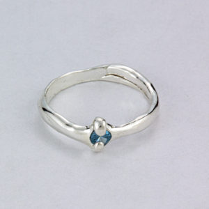 Blue Topaz 3mm ring 1a