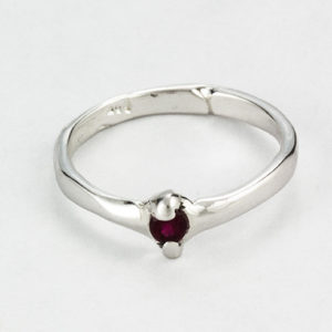 Garnet1a 3 mm ring1c 1